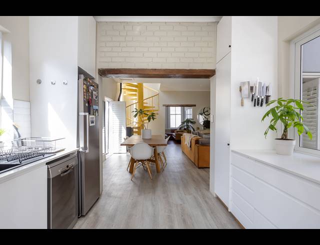 3 BEDROOM TOWNHOUSE TO LET IN GARDENS